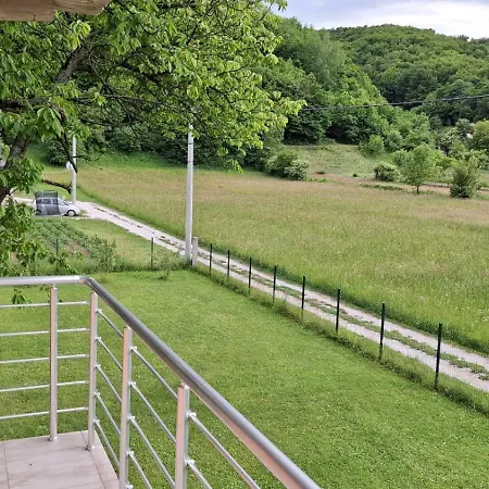 Quiet Apartament Hadžići